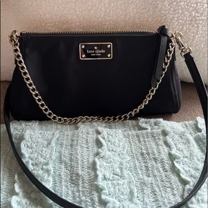 Kate spade crossbody!! ♠️